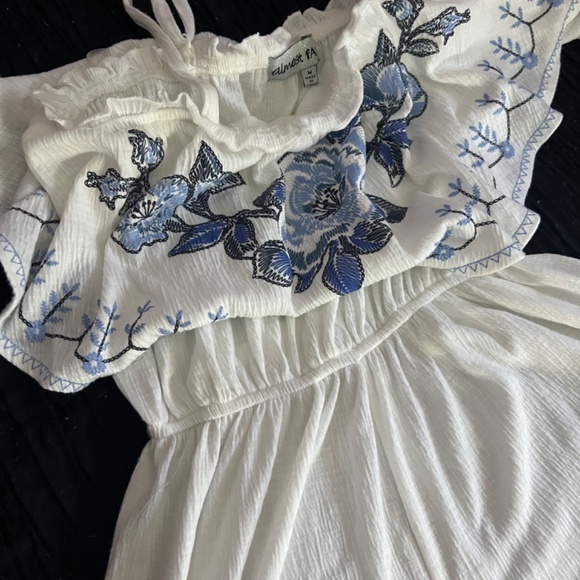 Romper - Picture 3 of 3